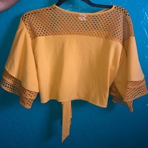 AGACI top in Yellow Size medium